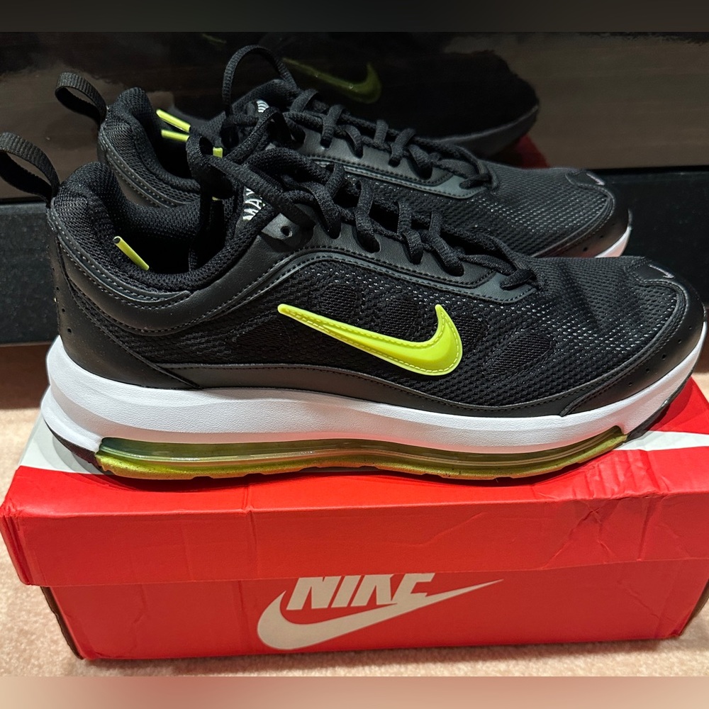 Men's  Nike Air Max AP Shoes CU4826-011 BLACK / VOLT / ANTHRACITE, US Size 10.5